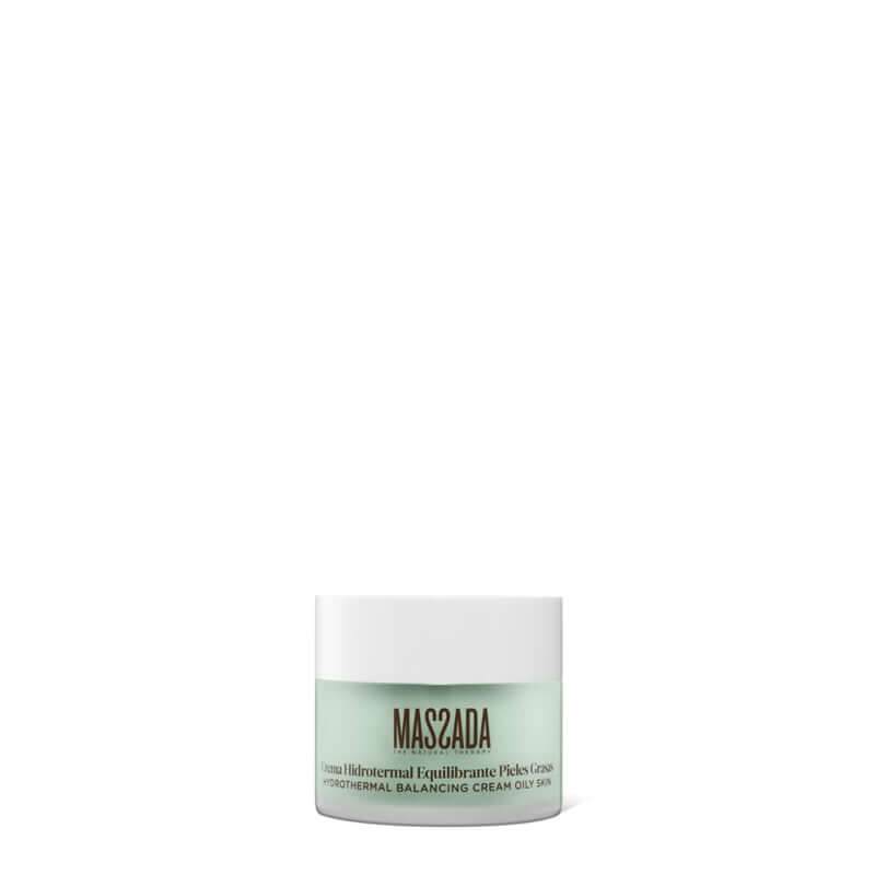 Massada - Hydrothermal Balancing Cream Oily Skin 50ml in een stijlvolle glazen pot voor vette, onzuivere huid.