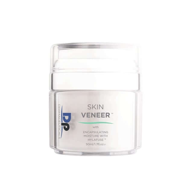 DP Dermaceuticals Skin Veneer 50ml, beschermende moisturizer voor droge en gevoelige huid in transparante verpakking.