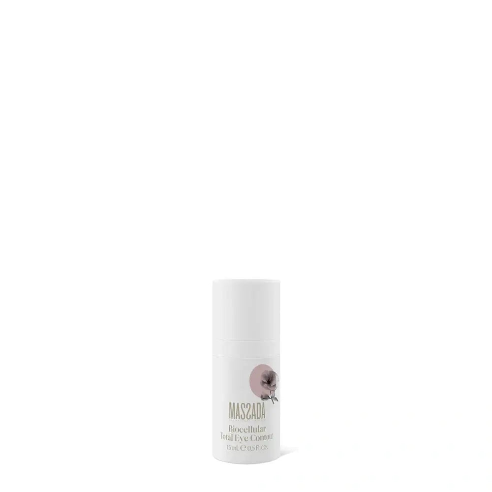 Massada BioCellular Total Eye Contour 15ml op een witte achtergrond met focus op rimpelbestrijding en verzorging rondom de ogen.