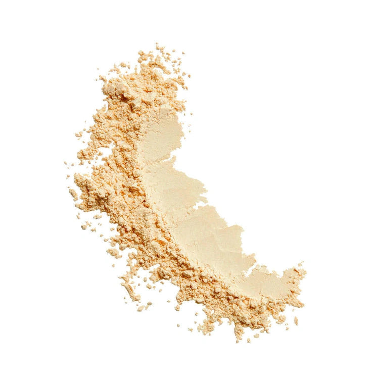 PUR 4 in 1 Loose Setting Powder 9g met een fijne,lichte structuur die zorgt voor een matte finish.