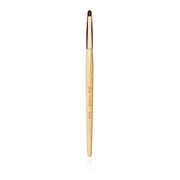 Jane Iredale - Detail Brush rose gold, compact synthetisch penseel voor nauwkeurige eyeliner en lippen.