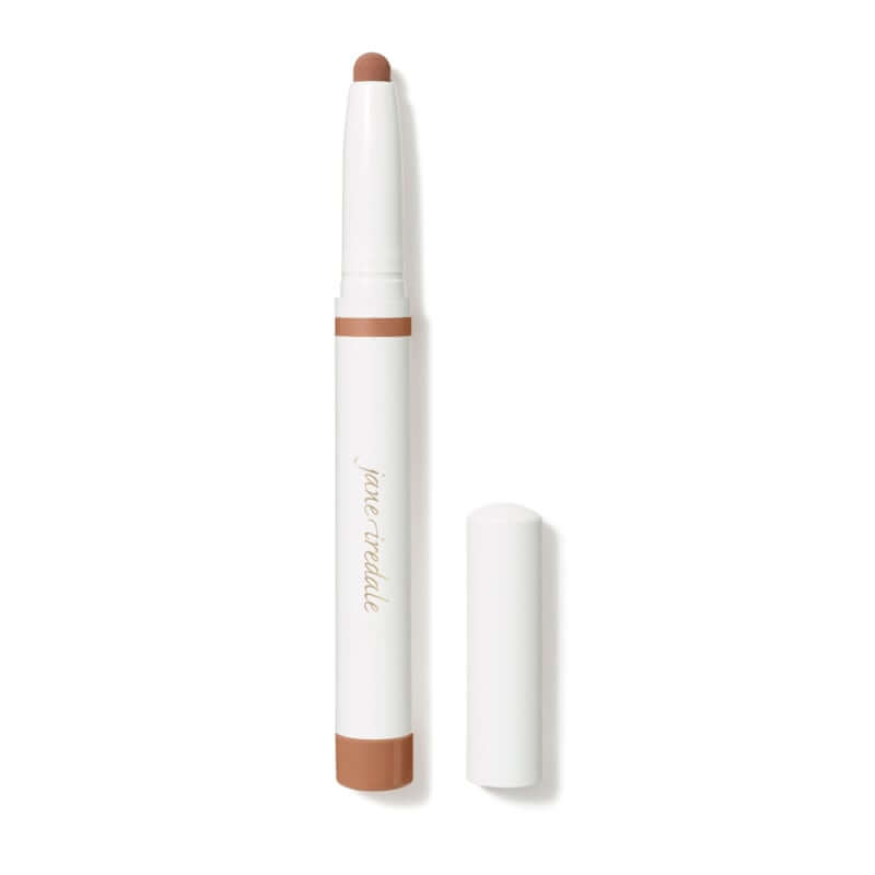 Jane Iredale ColorLuxe Eye Shadow Stick Saddle 1,4g in warme karamelbruine kleur, perfect voor dagelijkse looks.