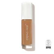 Skintuition SPF30 Radiance Boosting Liquid Foundation 50 Medium Dark 30ml in een lichte fles voor een gezonde huidachtige finish.