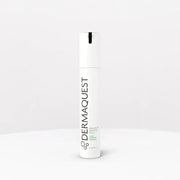 DermaQuest Advanced 3D HydraFirm Serum 29,6ml, verbeterde huidelasticiteit met hyaluronzuur en peptiden in stijlvolle verpakking.