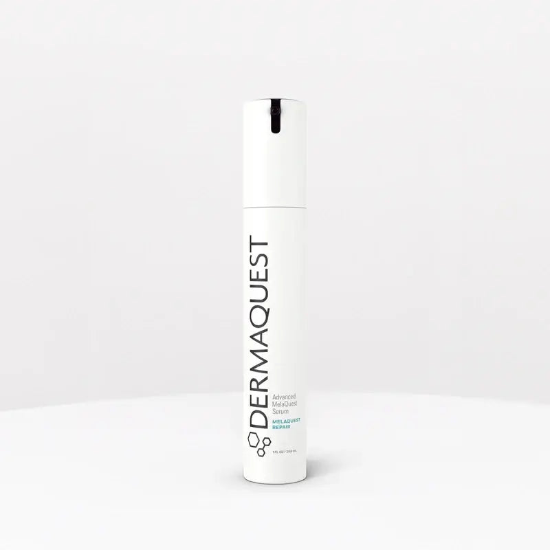 DermaQuest Advanced MelaQuest Serum 29,6ml voor het verhelderen van de huid en het verminderen van pigmentvlekken.