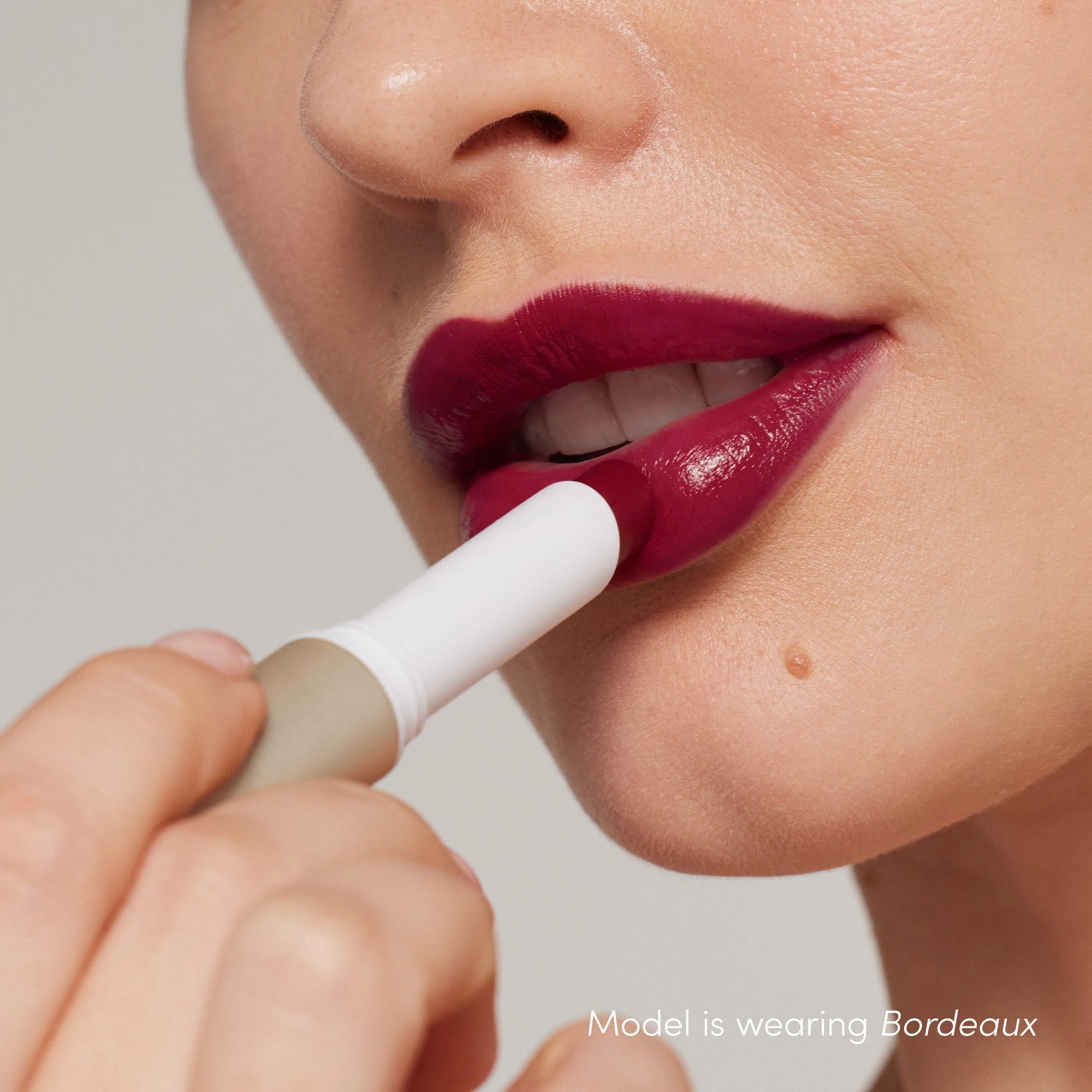 Jane Iredale ColorLuxe Hydrating Cream Lipstick Bordeaux 2g
