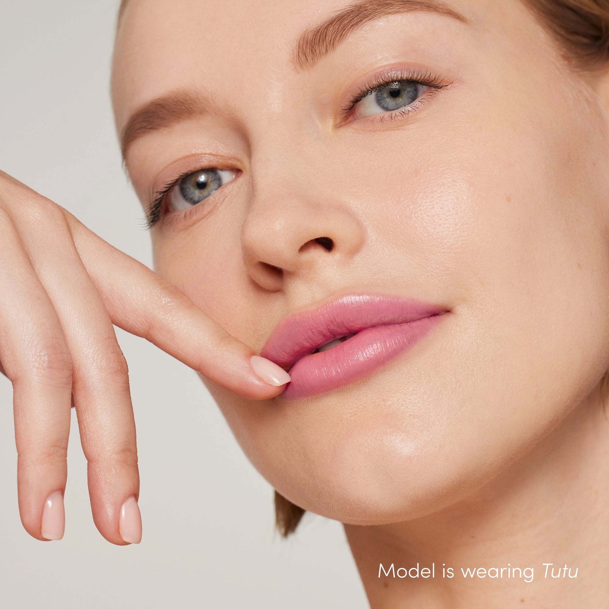 Jane Iredale ColorLuxe Hydrating Cream Lipstick Tutu 2g