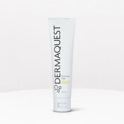 DermaQuest DermaClear Mask 56,7g tube, effectief tegen onzuiverheden met salicylzuur en kaolien voor een gezonde huid.