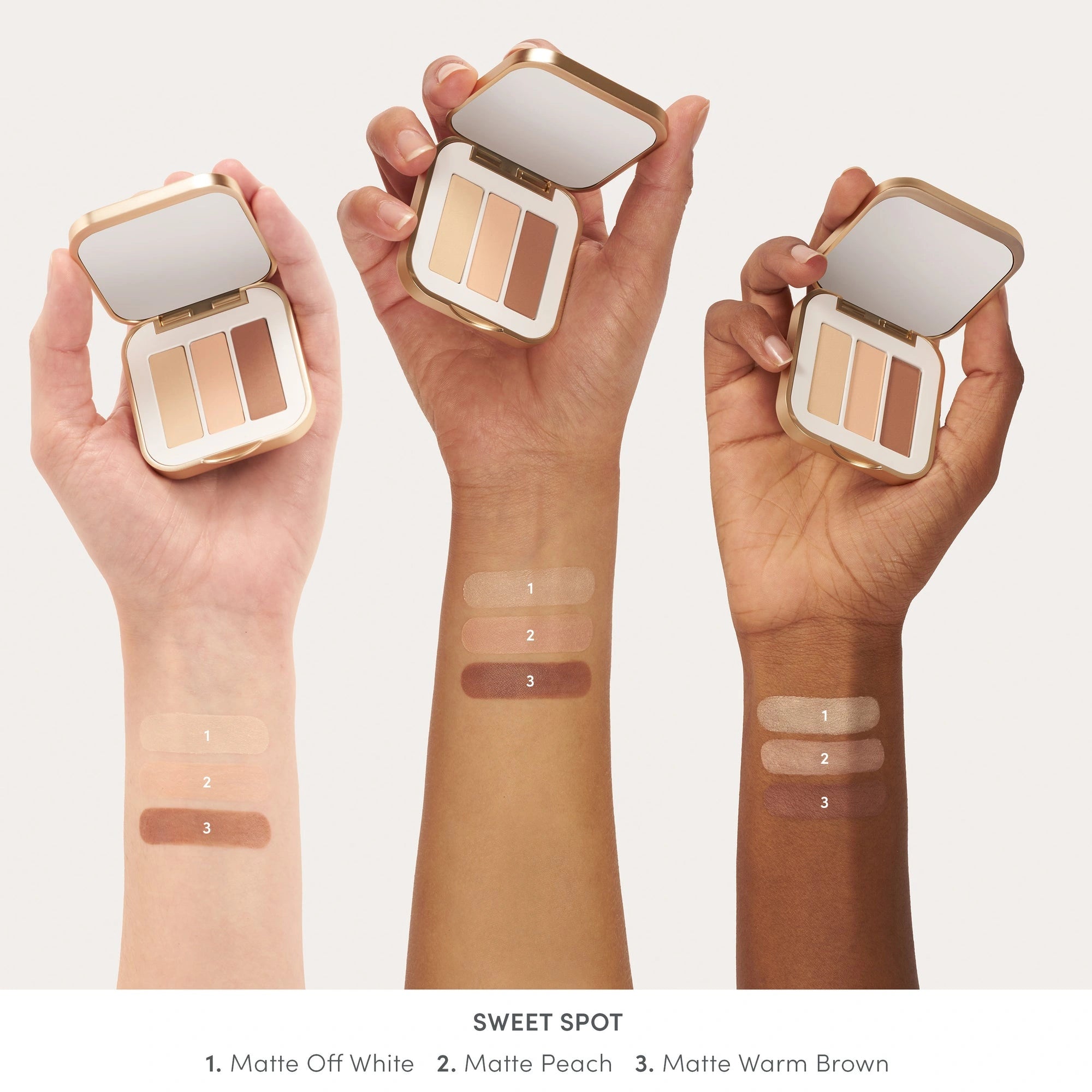 Jane Iredale PurePressed Eye Shadow Triple Sweet Spot 2,1g met drie matte tinten op verschillende huidtinten
