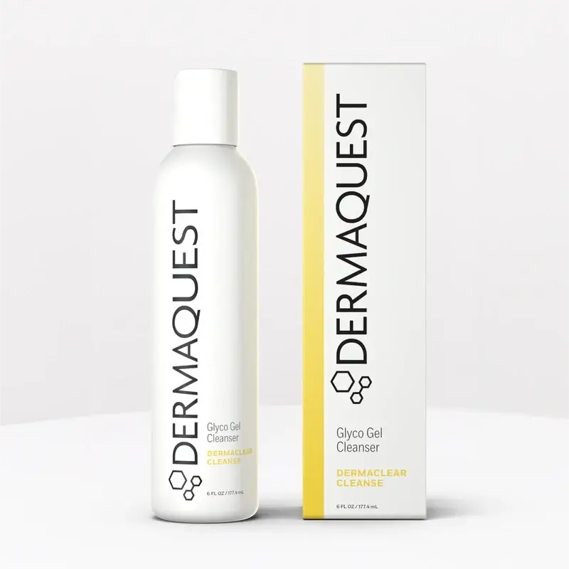 DermaQuest Glyco Gel Cleanser 177,4ml in een elegante verpakking voor een stralende huid