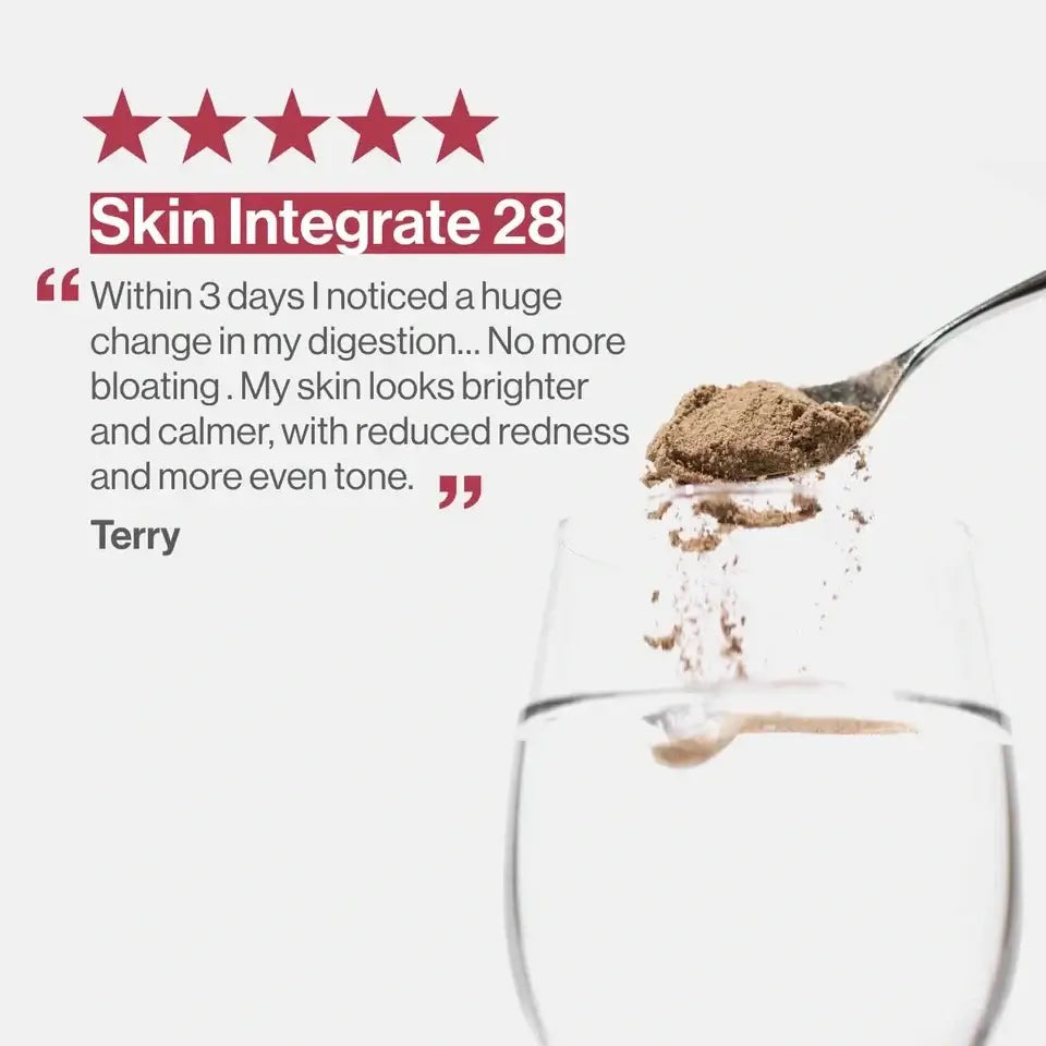 Skin Integrate 28 Biome Powder Advanced Nutrition Programme 150g met getuigenis van gebruiker over verbeterde huid en spijsvertering.