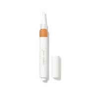 Jane Iredale Skintuition Brightening Under Eye Concealer MD9 in gebruikspositionering met perzik tint