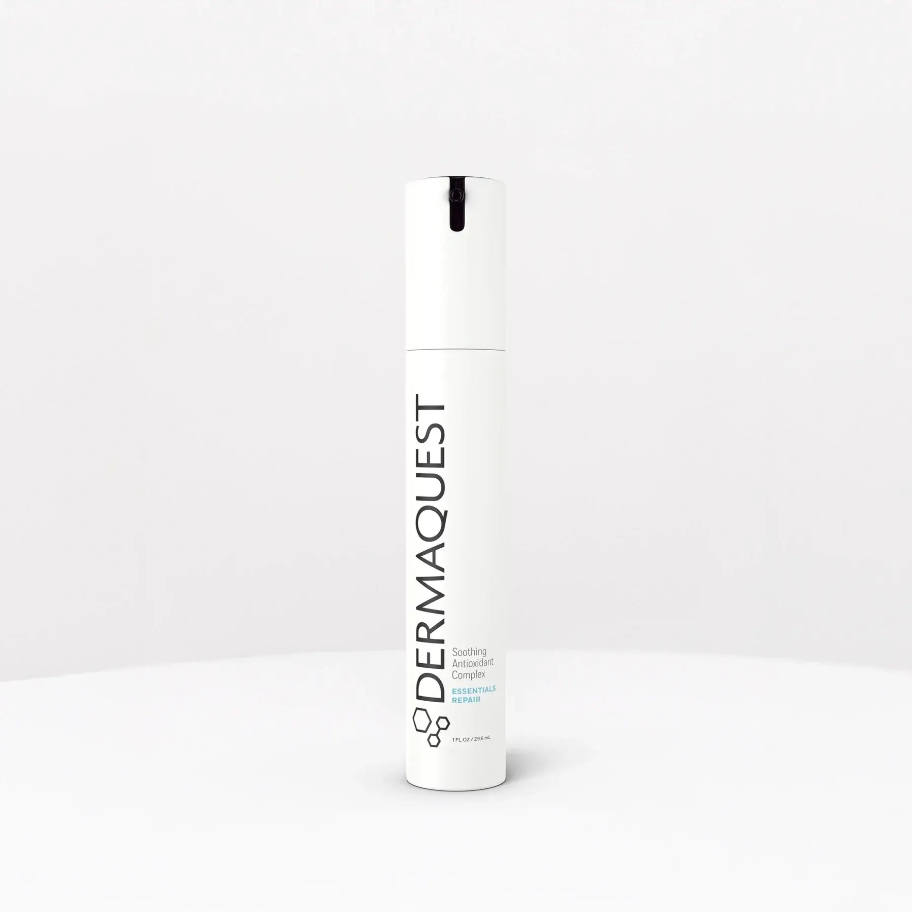 DermaQuest Soothing Antioxidant Complex 29,6ml flacon met kalmerend serum voor gevoelige huid met arnica en centella.