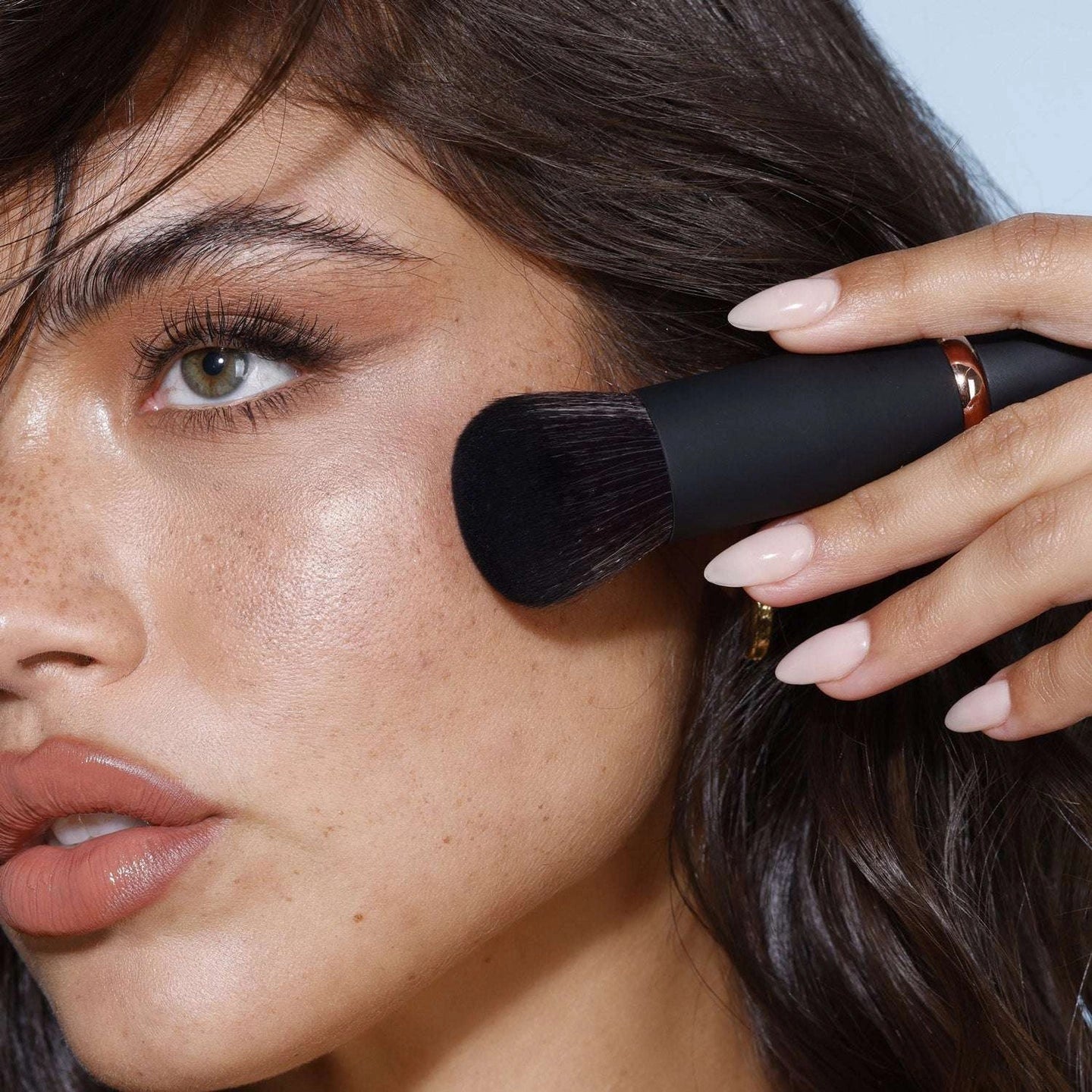 Youngblood YB3 Liquid Buffing Luxe Brush