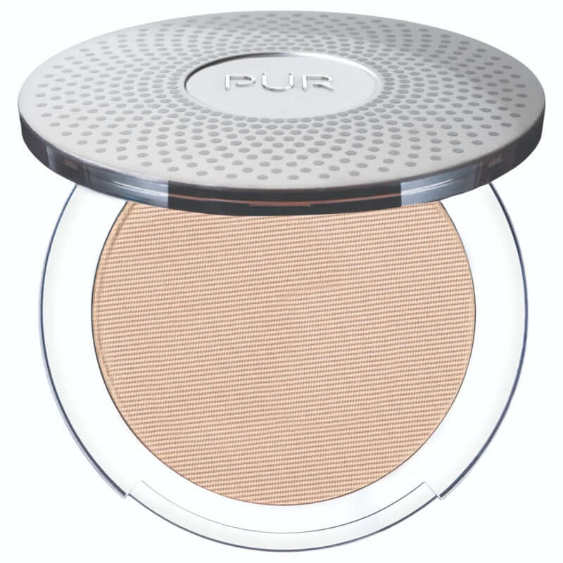 PUR 4-in-1 Pressed Mineral Makeup SPF15 Light LN6 8g met lichte, neutrale tint en fijne textuur voor een natuurlijke uitstraling.