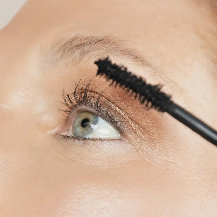 PUR Bio Charged Plant-Powered Volumizing Mascara 12,4ml