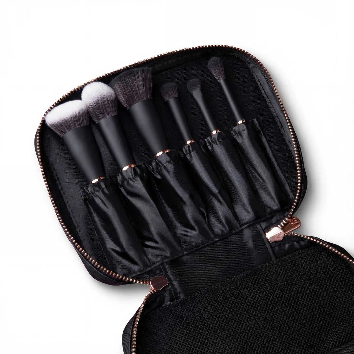 Youngblood Travel Luxe Brush Set met 6 reisformaat kwasten in kunstleren etui, ideaal voor onderweg