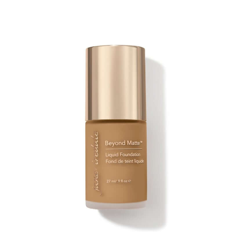 Jane Iredale - Beyond Matte™ Liquid Foundation 27ml - M13 27ml, lichte foundation met een natuurlijke matte finish in een elegante verpakking.