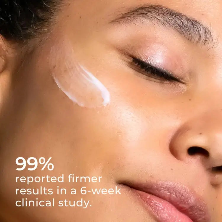 PUR Get A Lift Firming Facial Cream 50ml in gebruik op gezicht, met focus op een stralende huid en verbeterde stevigheid.