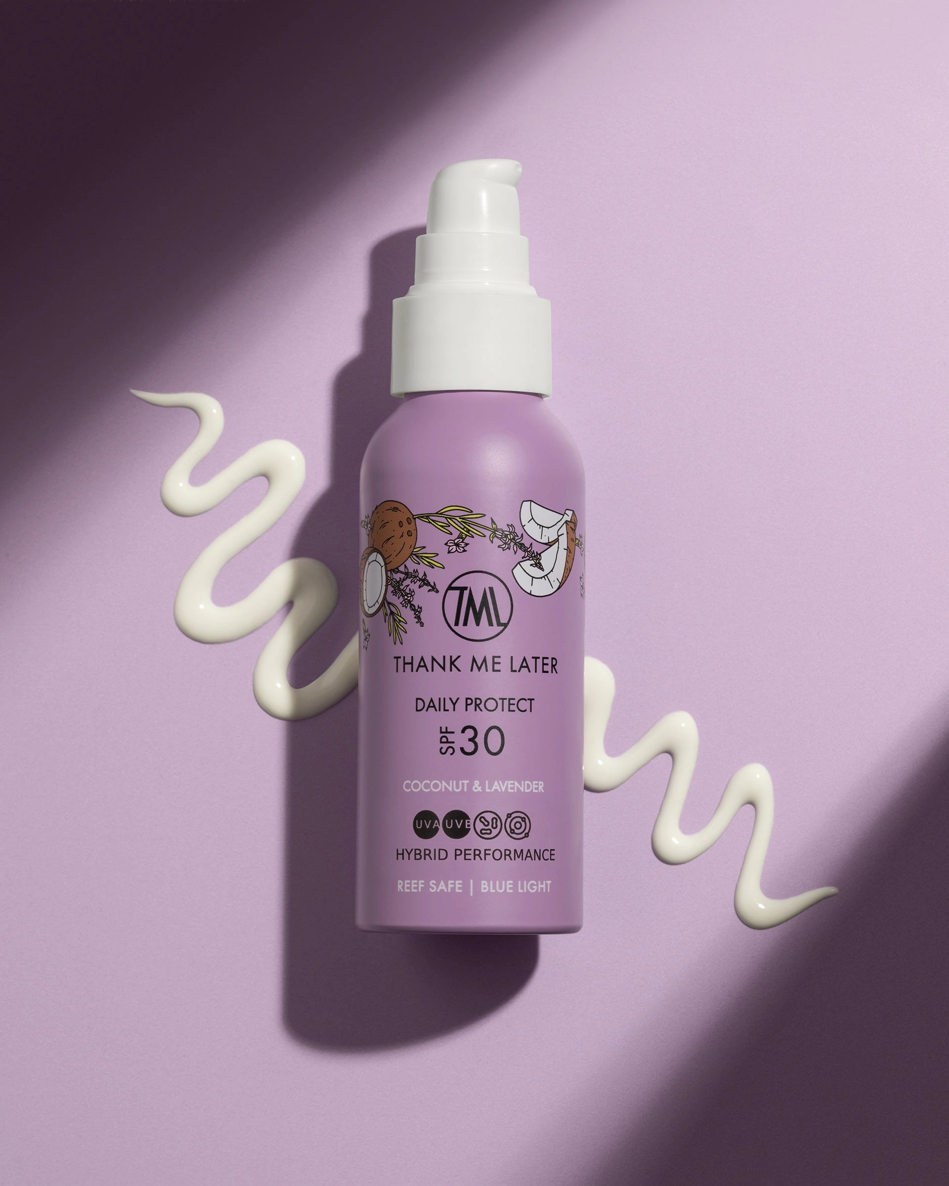 Thank Me Later Daily Exposure Sunscreen Lavender & Coconut 100ml met luchtige textuur en een stijlvolle paarse verpakking