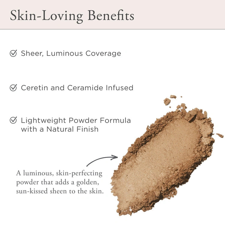 PUR Skin Perfecting Mineral Glow Bronzing Powder 8g met sheer, luminescent dekking voor een natuurlijke gouden finish.